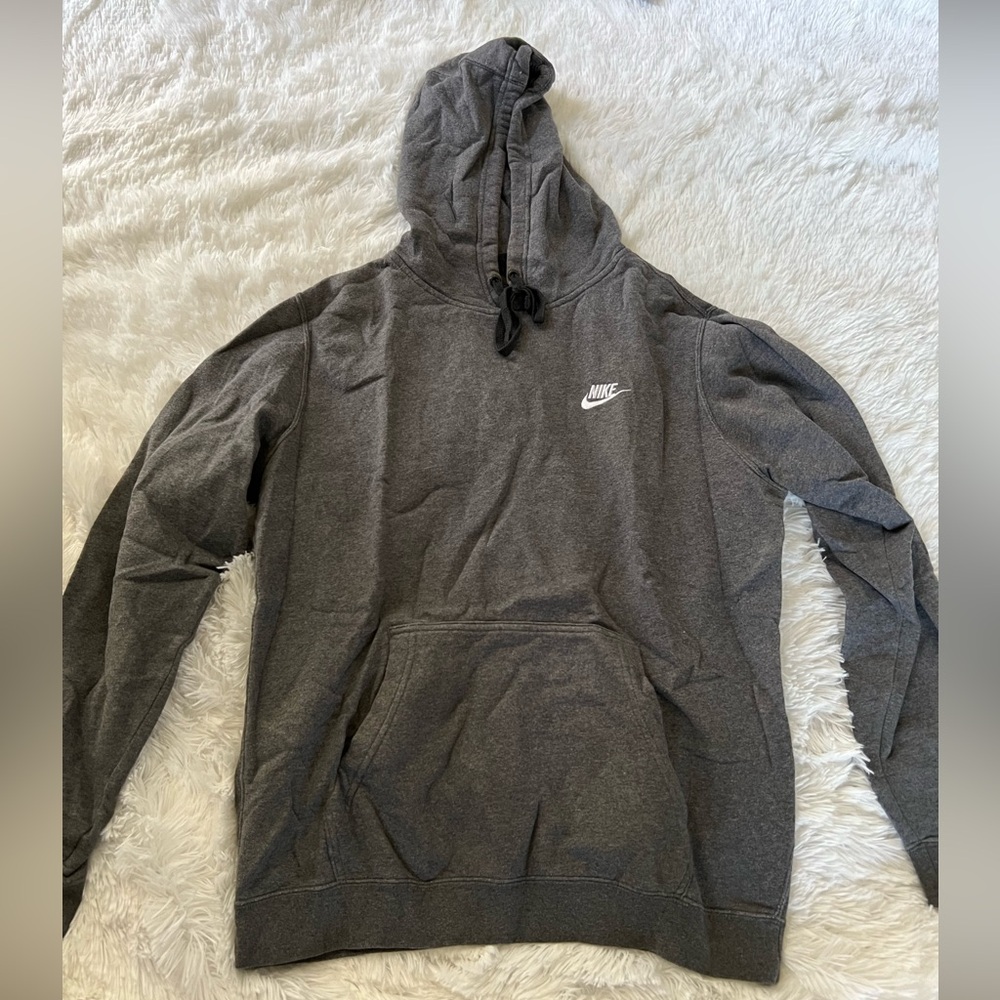 Men’s Nike Gray Hoodie Size Medium